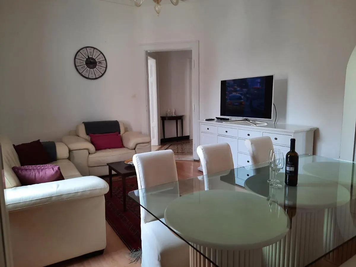 Sunny Park Opatija Apartment